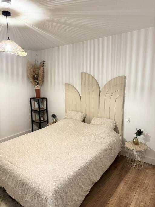 Appartement Eloi - 1 Chambre Мон-де-Марсан Экстерьер фото