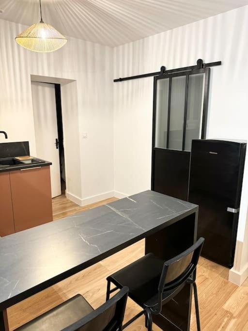 Appartement Eloi - 1 Chambre Мон-де-Марсан Экстерьер фото